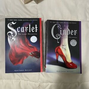 Scarlet and Cinder The Lunar Chronicles by Marissa Meyer